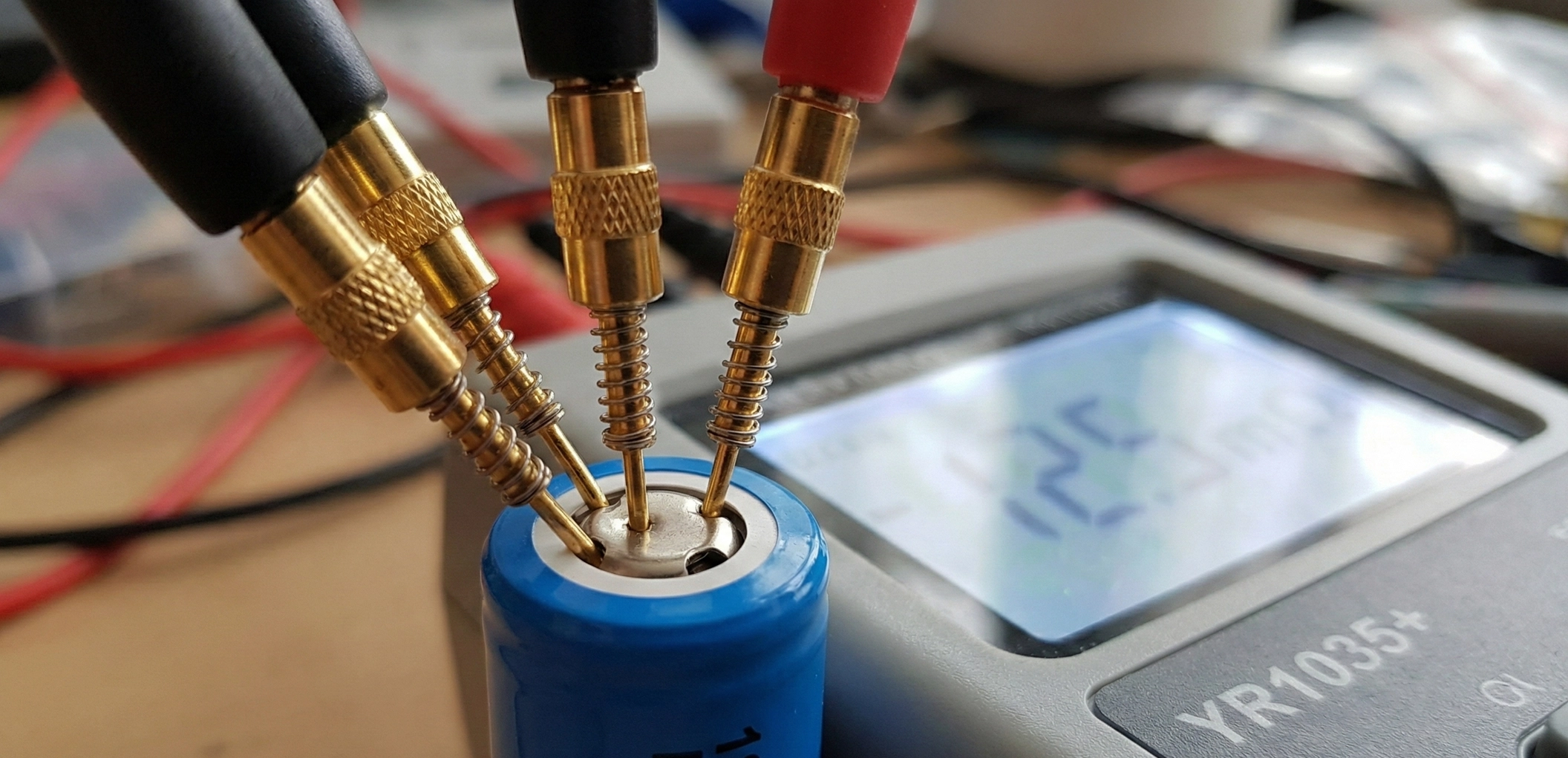 Internal Resistance Meters: Using the YR1035+